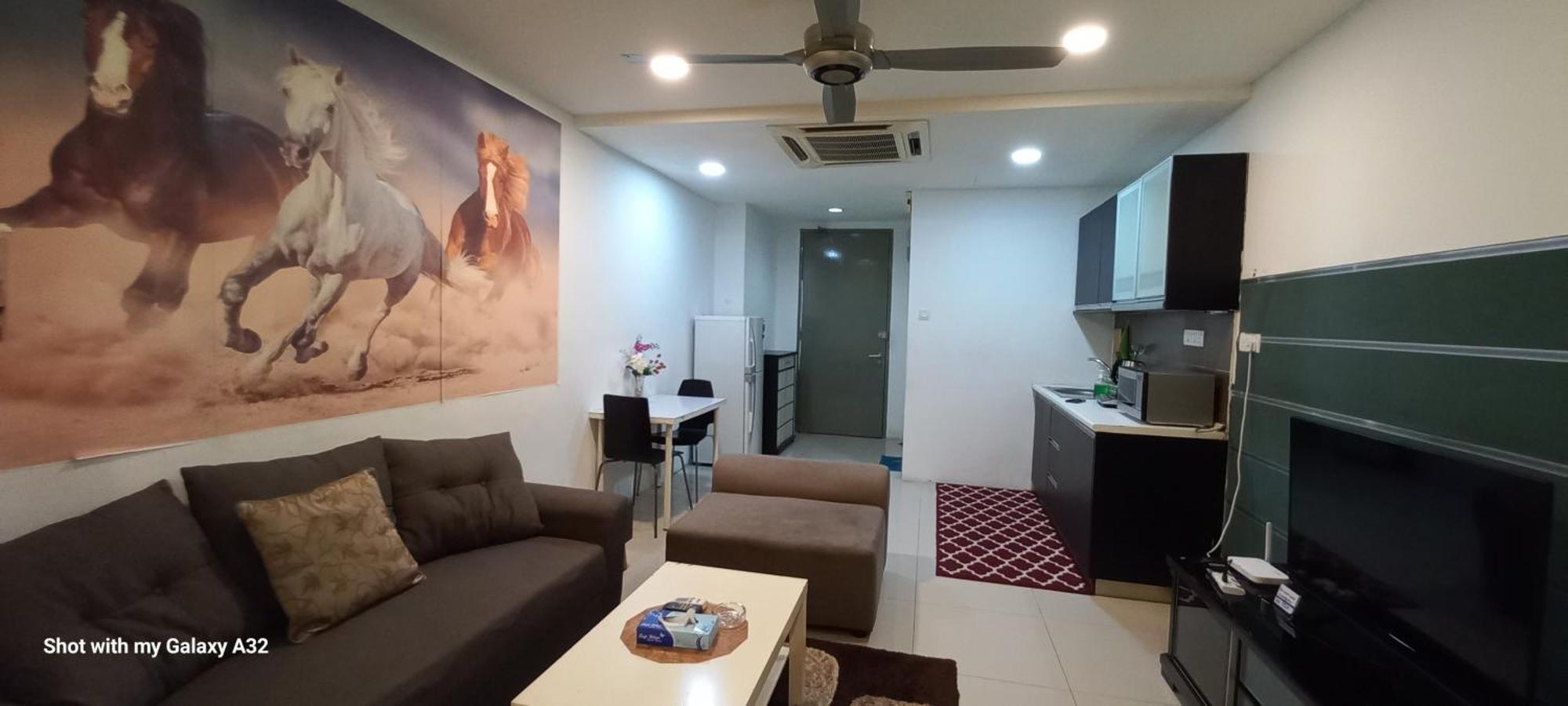One Maxim Residence At Taragon Куала-Лумпур Екстер'єр фото