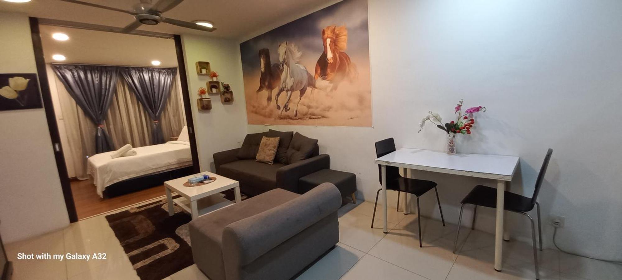 One Maxim Residence At Taragon Куала-Лумпур Екстер'єр фото