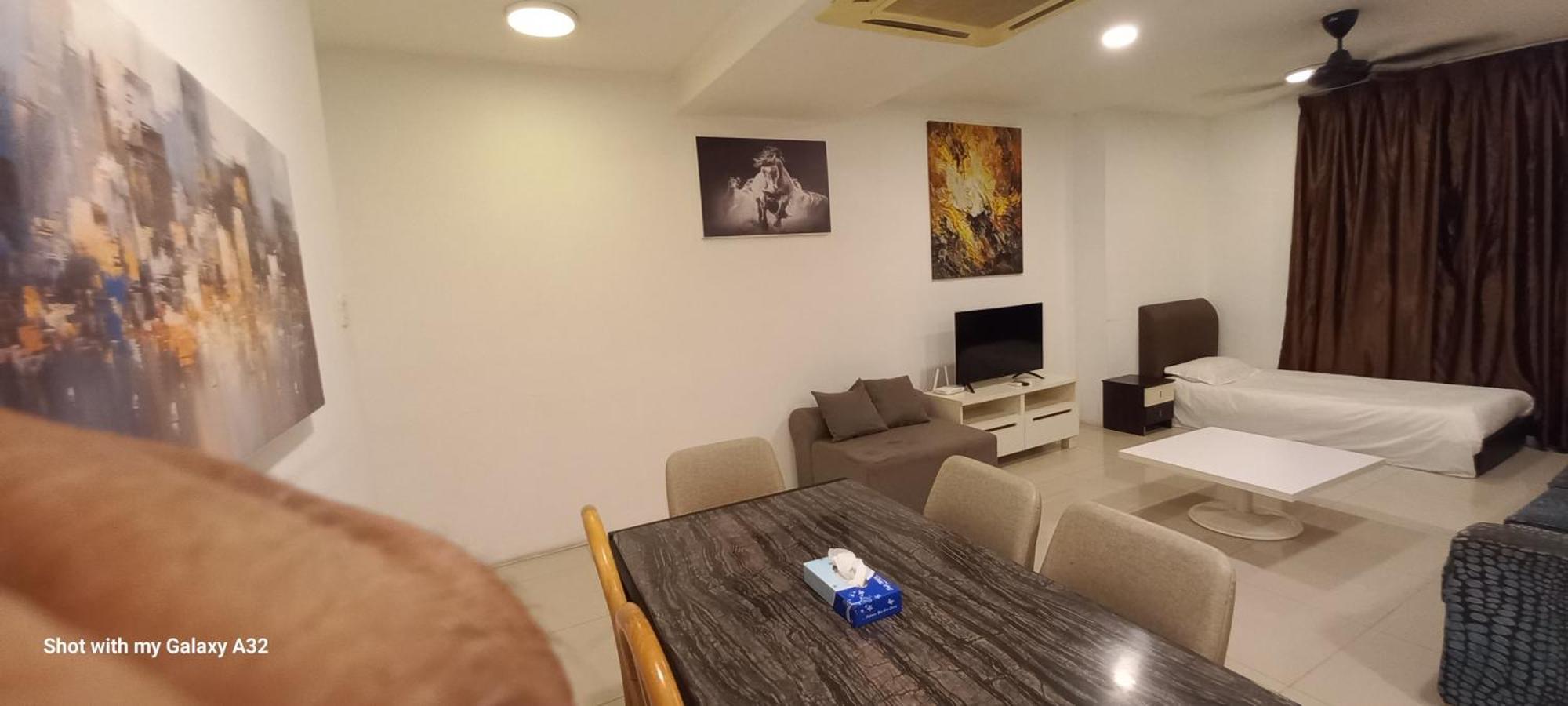 One Maxim Residence At Taragon Куала-Лумпур Екстер'єр фото