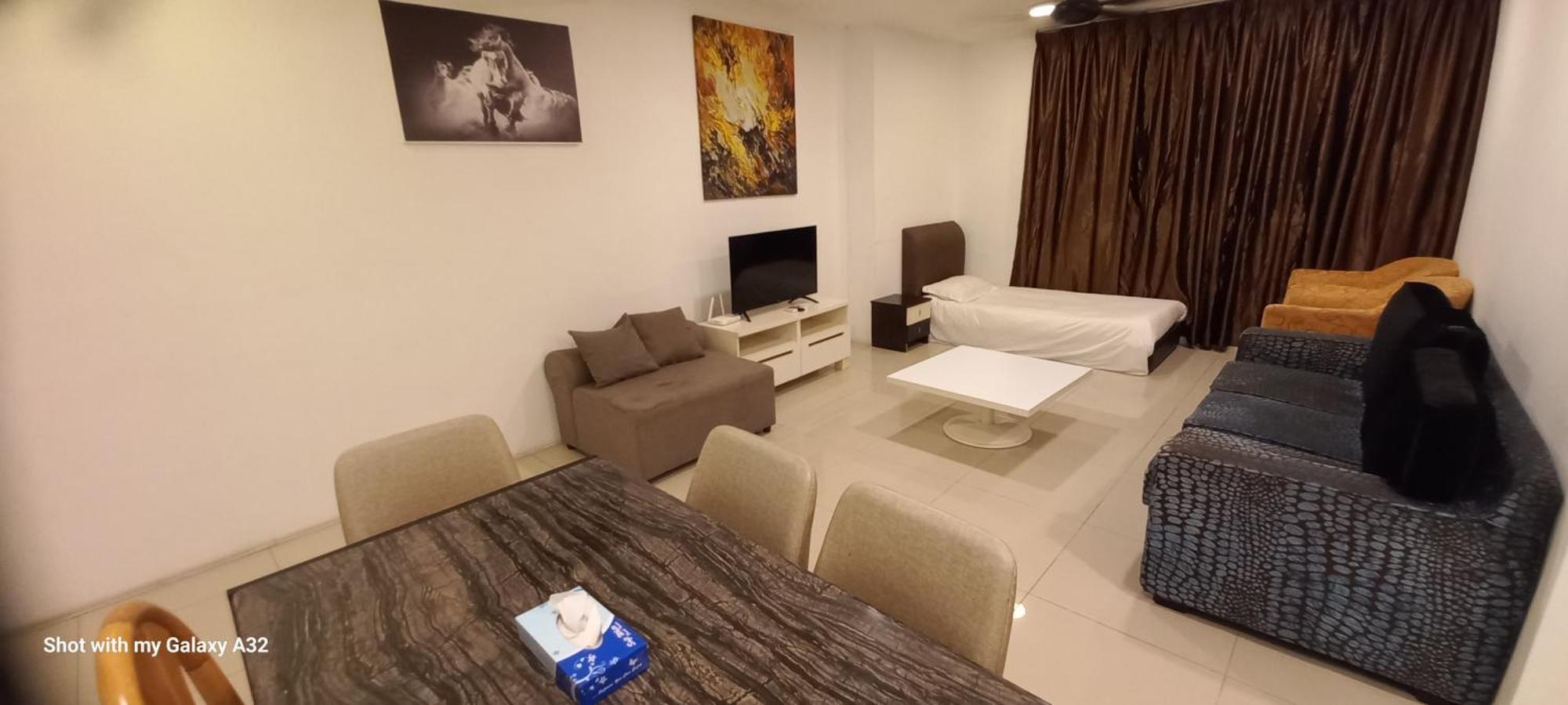One Maxim Residence At Taragon Куала-Лумпур Екстер'єр фото